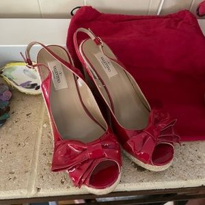 Valentino espadrilles size 39 red patent leather with bow